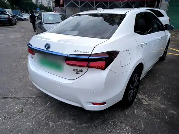 Toyota Corolla Dual Engine E+ 2022