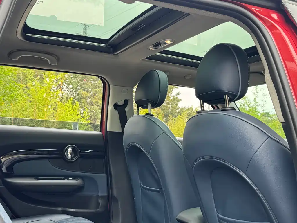 MINI Clubman 2021