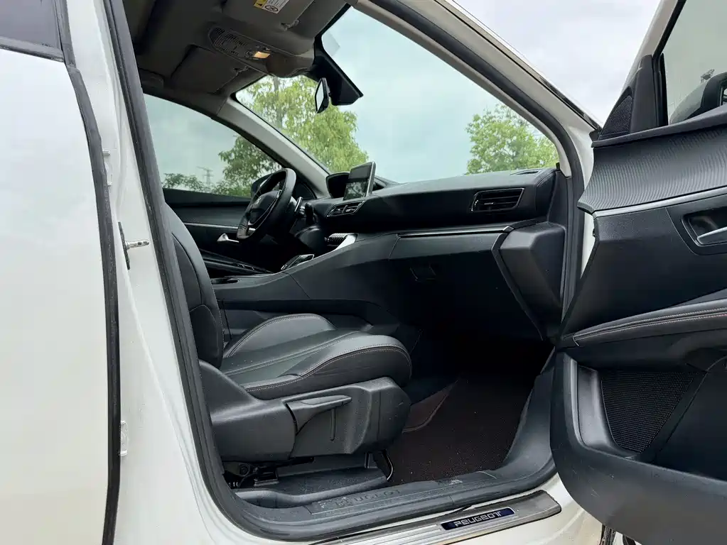 Peugeot 4008 2019 — фото 14