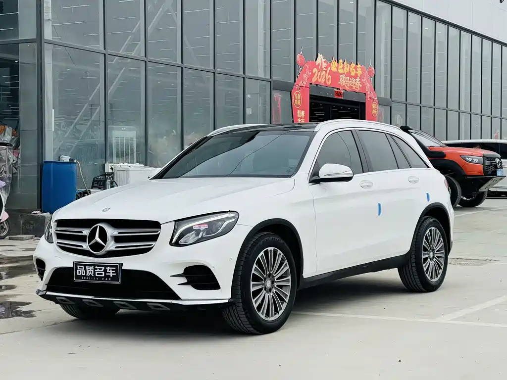 Mercedes-Benz GLC 2017 — фото 1