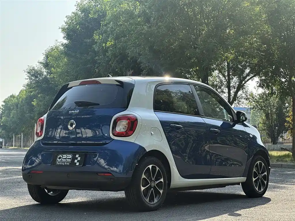 smart Forfour 2017 — фото 6