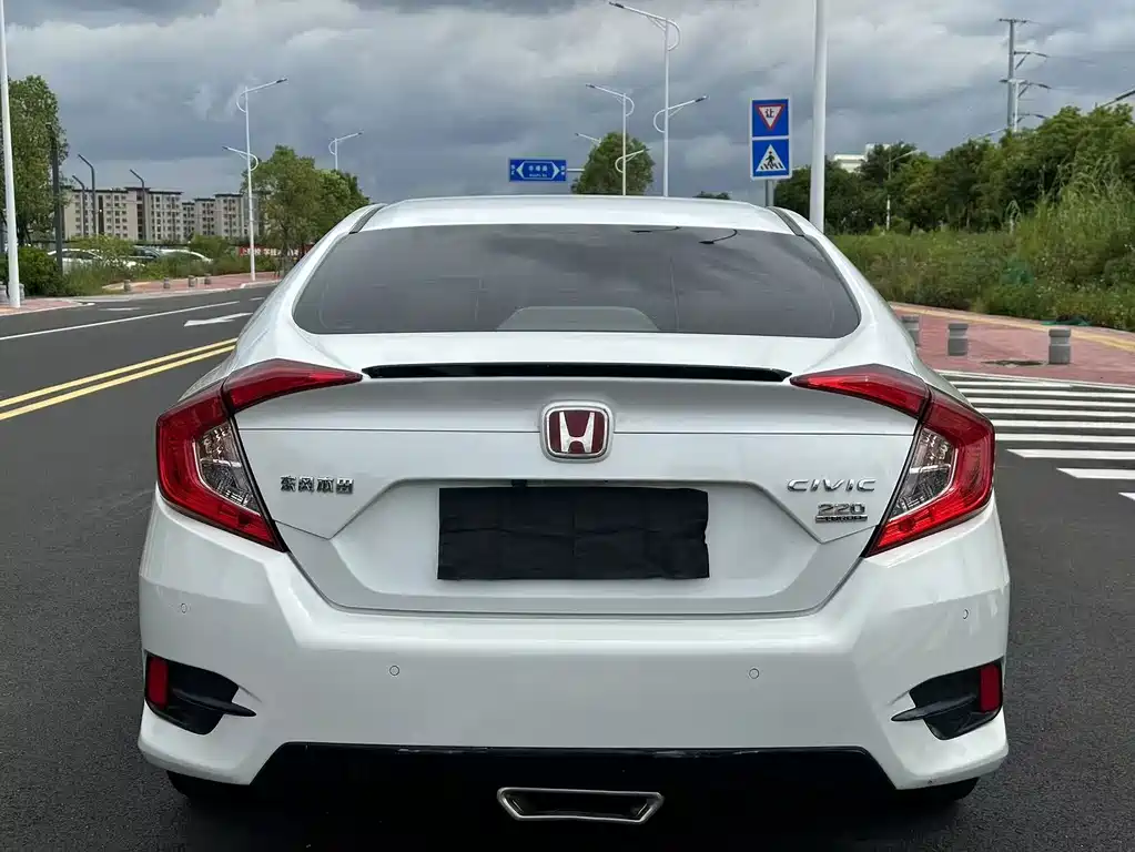 Honda Civic 2020 — фото 8