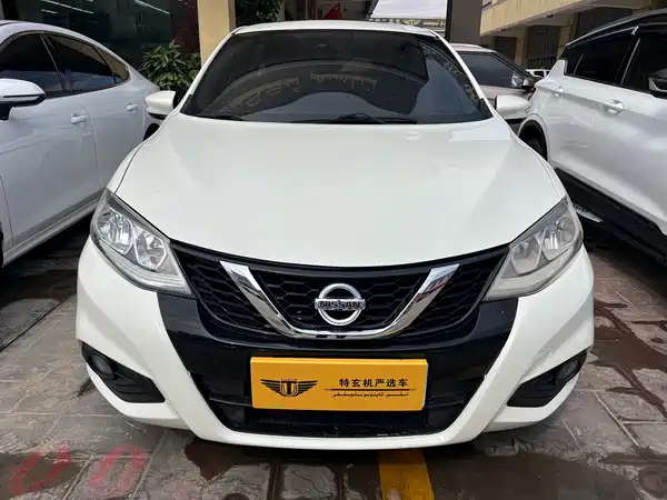 Nissan Tiida 2020