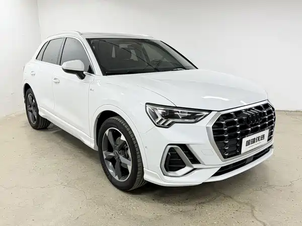 Audi Q3 2022