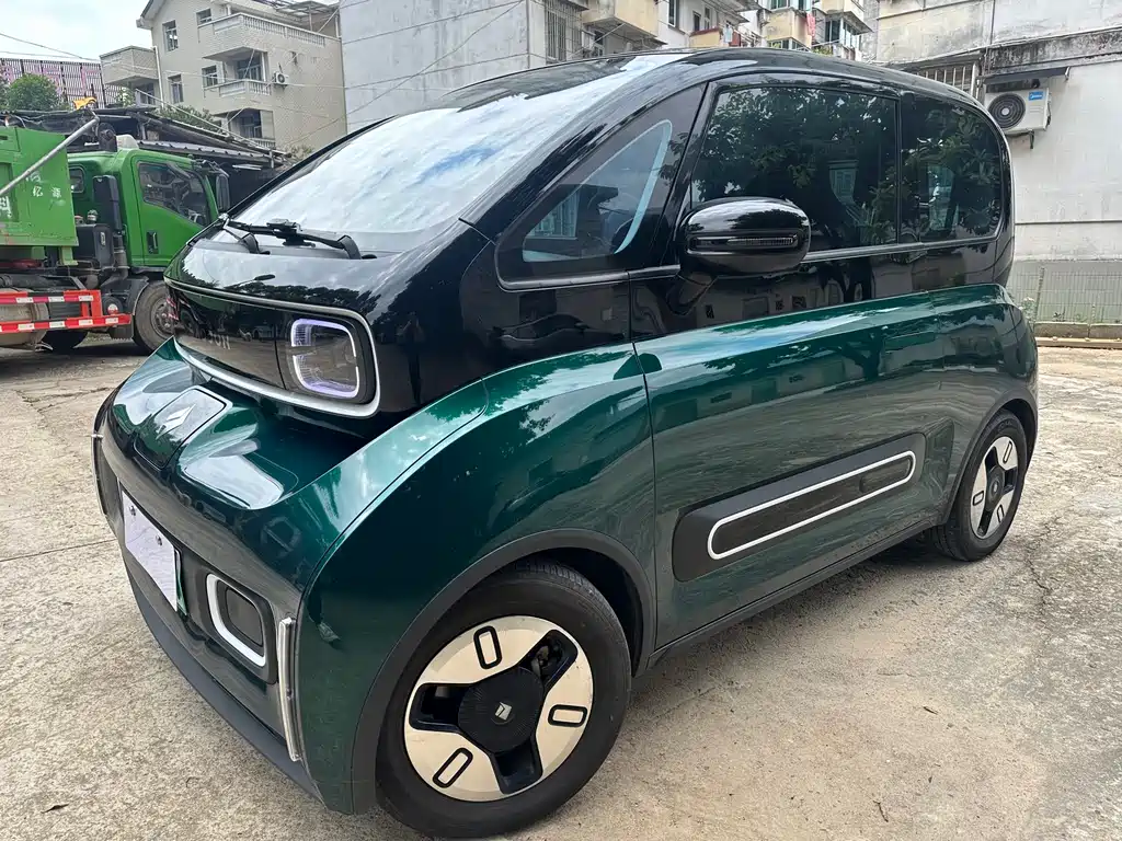 Baojun KiWi EV 2022 — фото 1