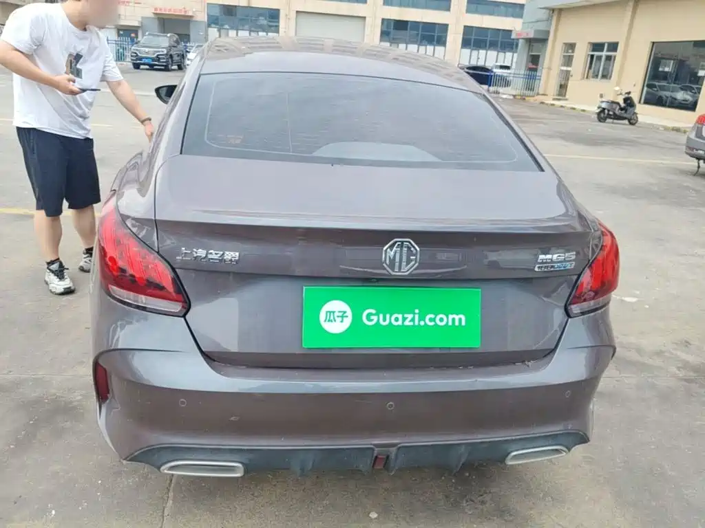 MG MG5 2022