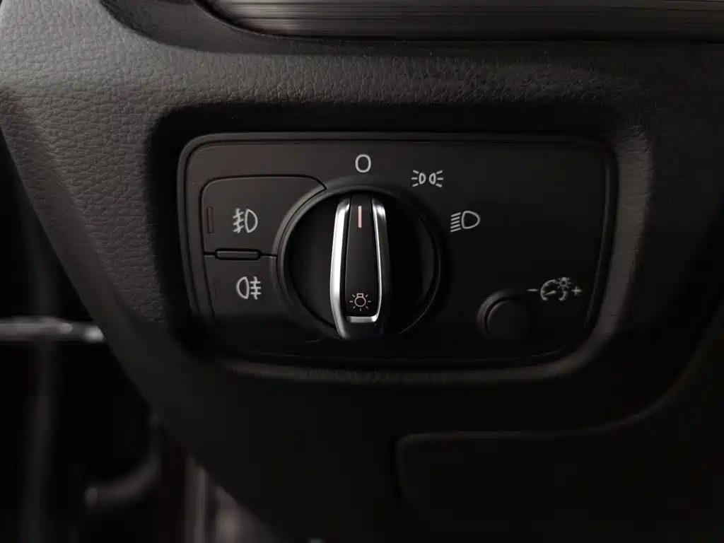 Audi A3 2015 — фото 21