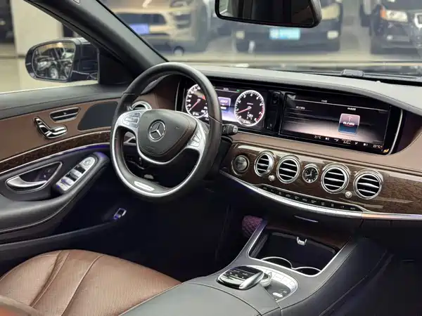 Mercedes-Benz S-Class 2015