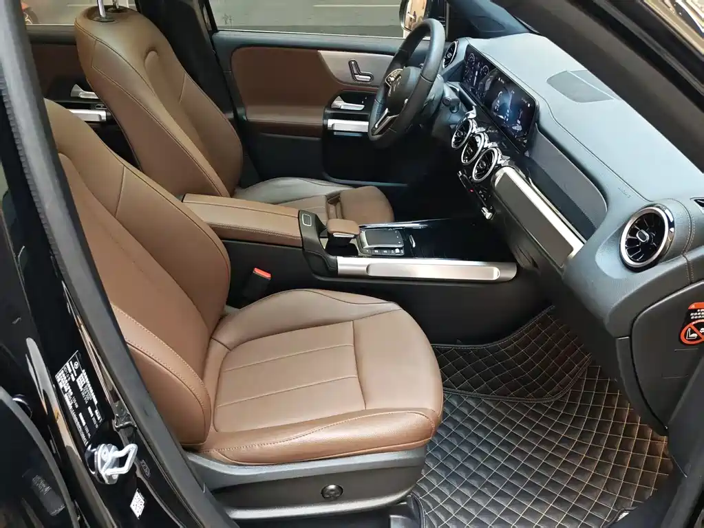 Mercedes-Benz GLB 2022 — фото 11