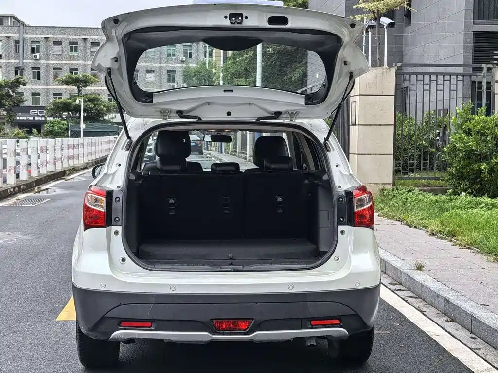 Suzuki S-Cross 2015 — фото 7
