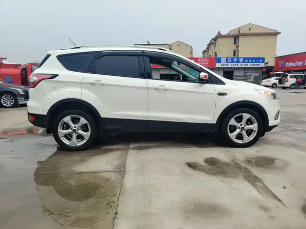 Ford Kuga 2017