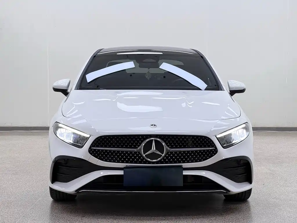 Mercedes-Benz A-Class 2023