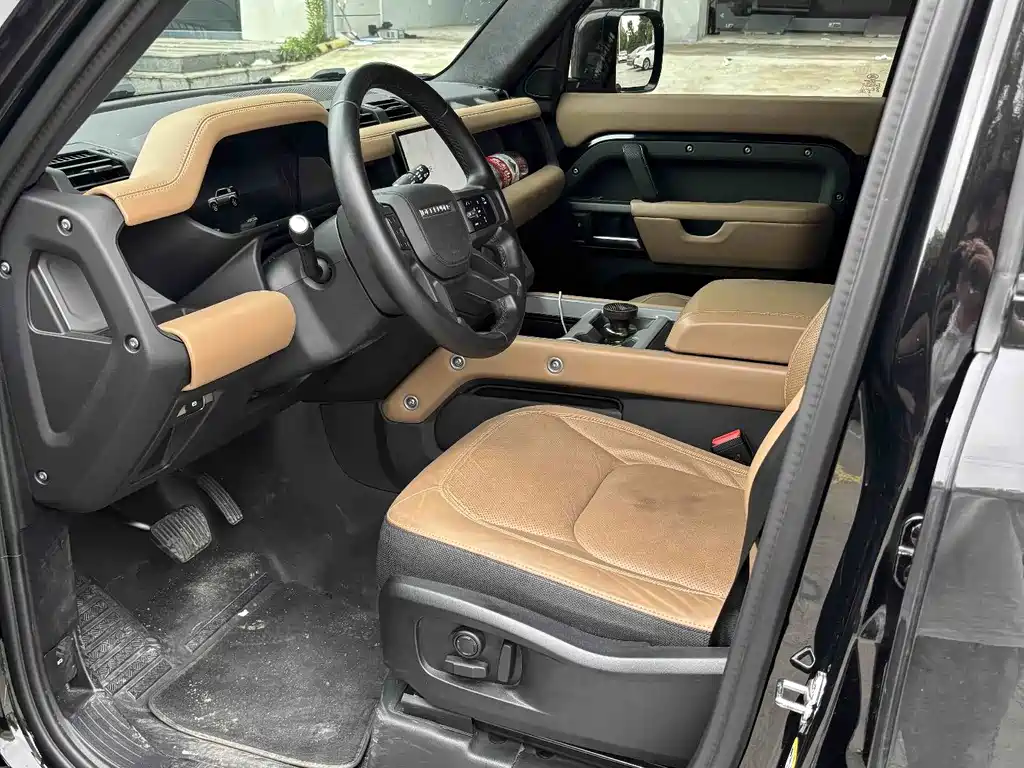 Land Rover Defender 2025 — фото 2