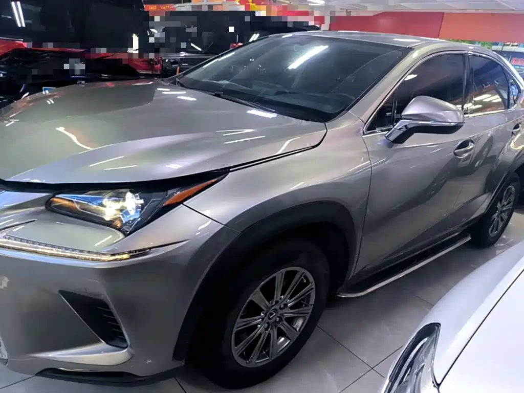 Lexus NX 2020