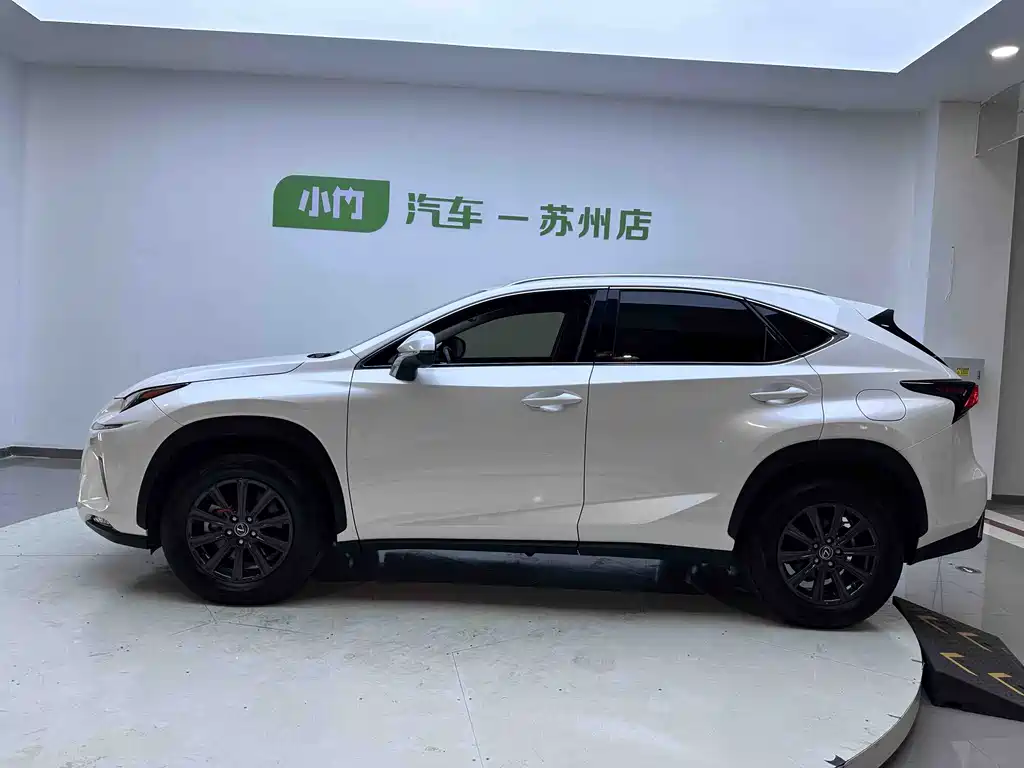 Lexus NX 2020 — фото 6