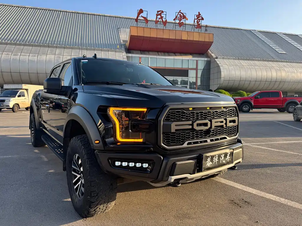 Ford F-150 Raptor 2020 — фото 2