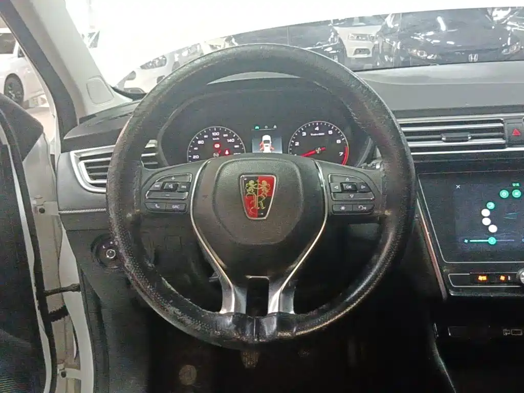 Roewe i5 2020 — фото 11
