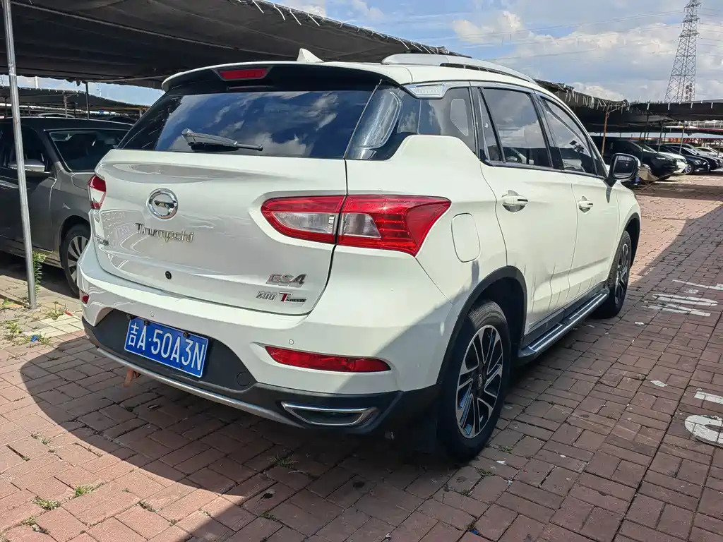 GAC Trumpchi GS4 2018 — фото 6