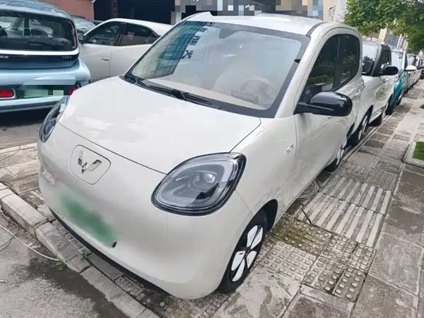 Wuling Hongguang MINIEV 2025