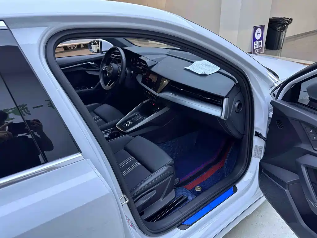 Audi A3 2022 — фото 10