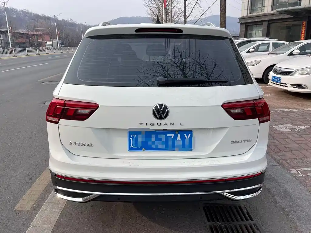 Volkswagen Tiguan L 2022 — фото 5