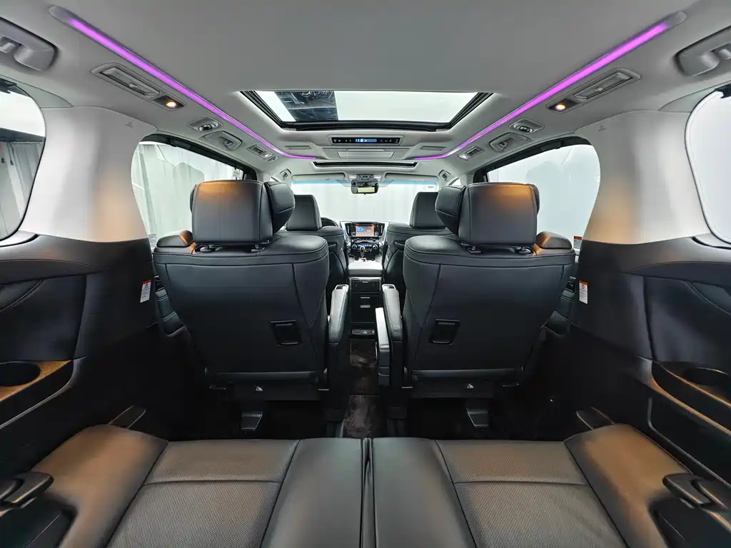 Toyota Vellfire 2019 — фото 25
