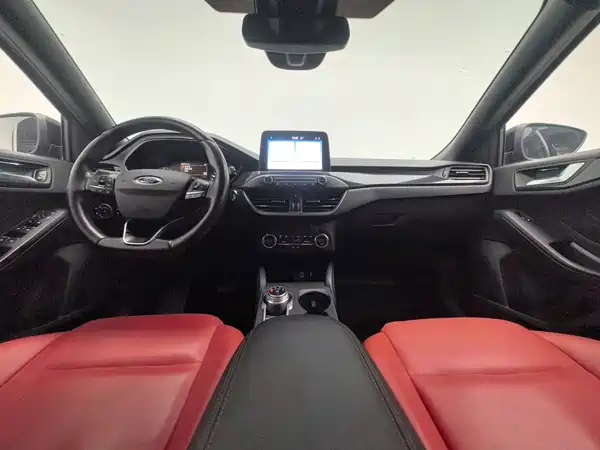 Ford Focus 2019