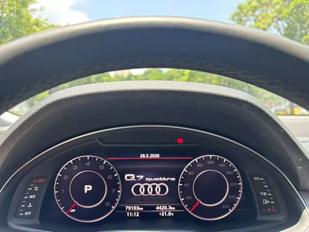 Audi Q7 2016 — фото 4