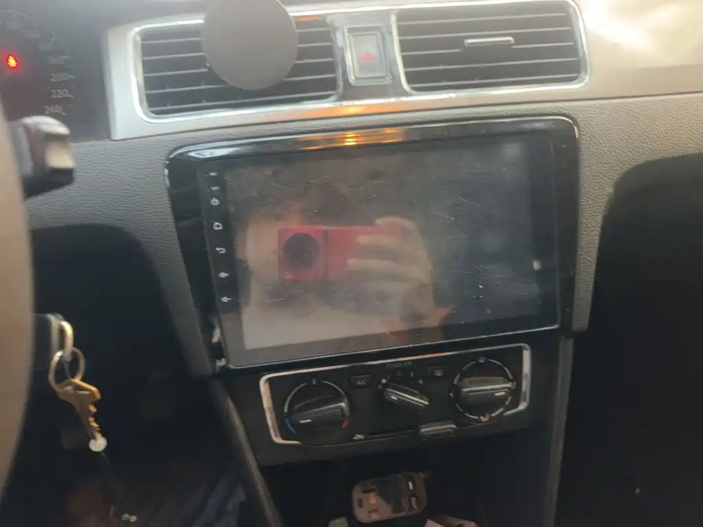 Volkswagen Santana 2015