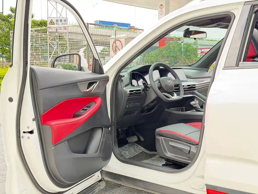 Changan CS35PLUS 2022 — фото 14
