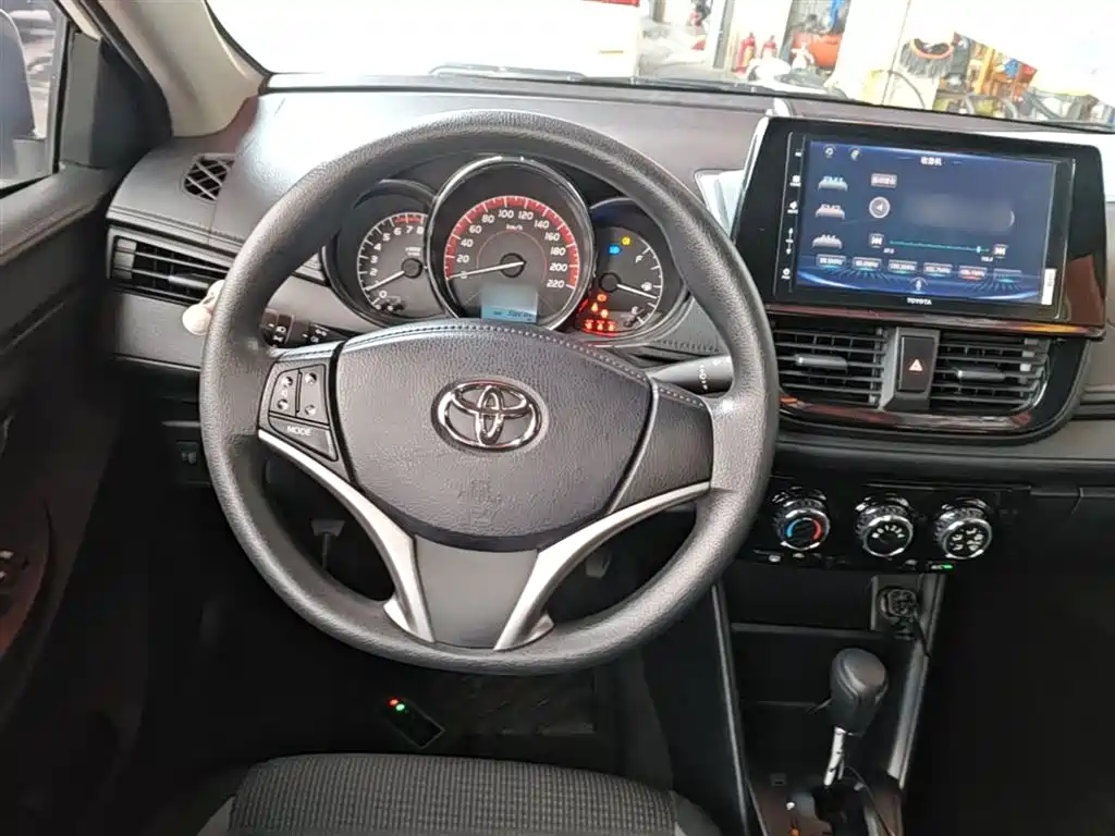 Toyota Vios 2021 — фото 11