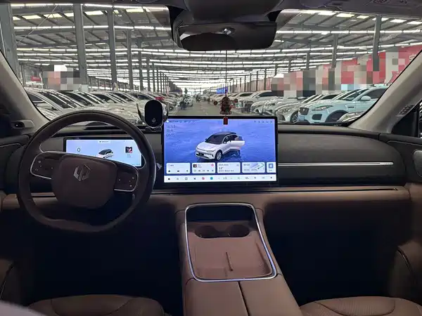 Leapmotor C11 2025