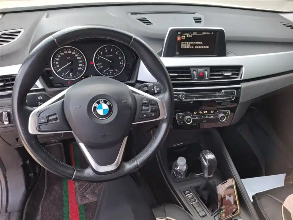BMW X1 2017 — фото 10