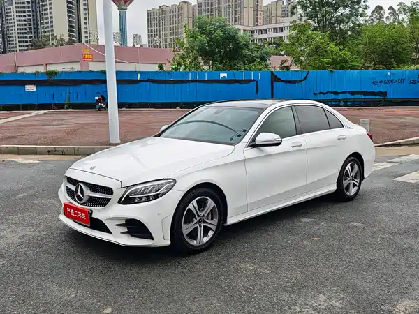 Mercedes-Benz C-Class 2020