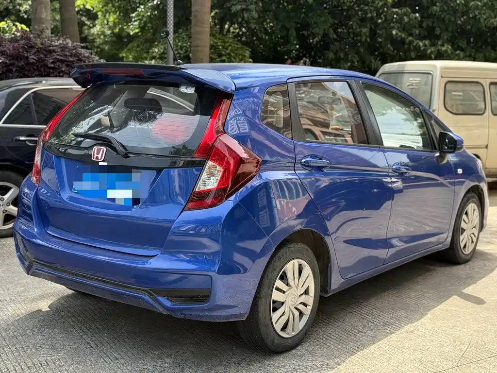 Honda Fit 2018 — фото 2