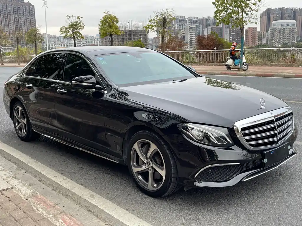 Mercedes-Benz E-Class 2019 — фото 3