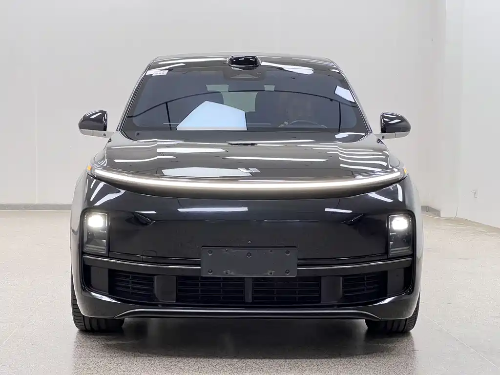 Li Auto Li L8 2023