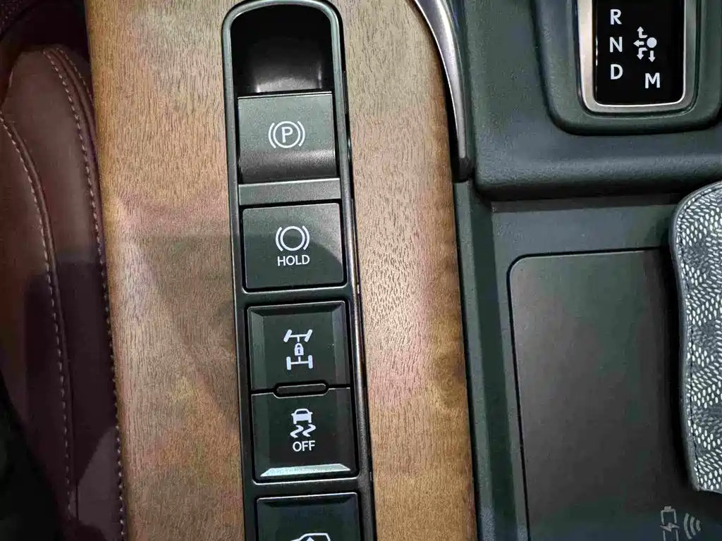Lexus LX 2025 — фото 14