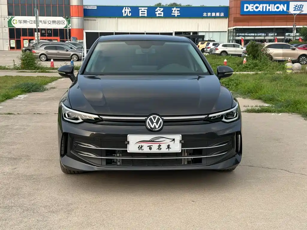 Volkswagen Golf 2026