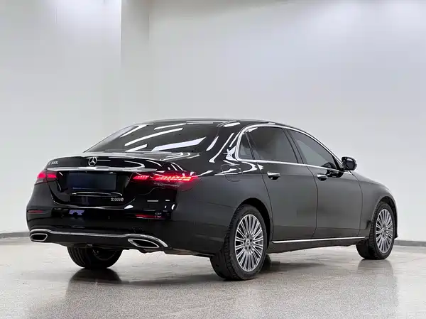 Mercedes-Benz E-Class 2023