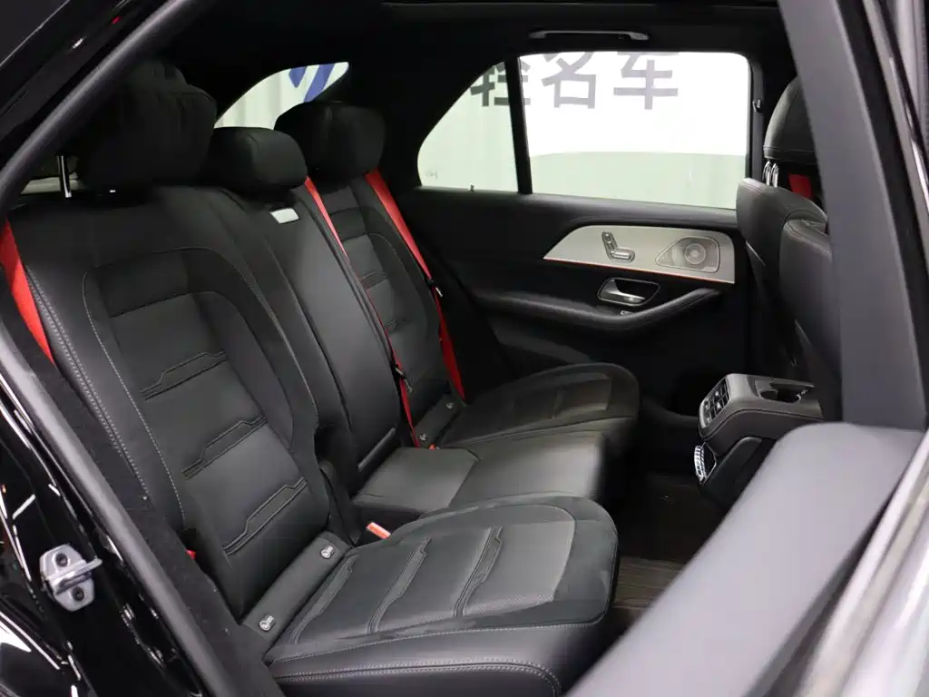 Mercedes-Benz GLE AMG 2024 — фото 22