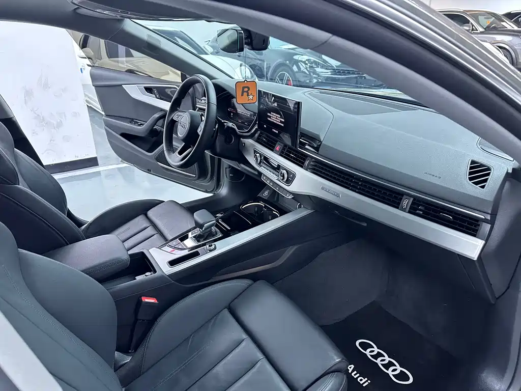 Audi A5 2022 — фото 17