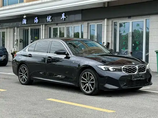 BMW 3 Series 2023