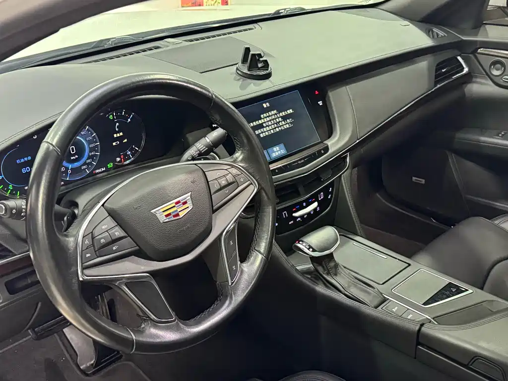 Cadillac CT6 Plug-in 2018 — фото 8