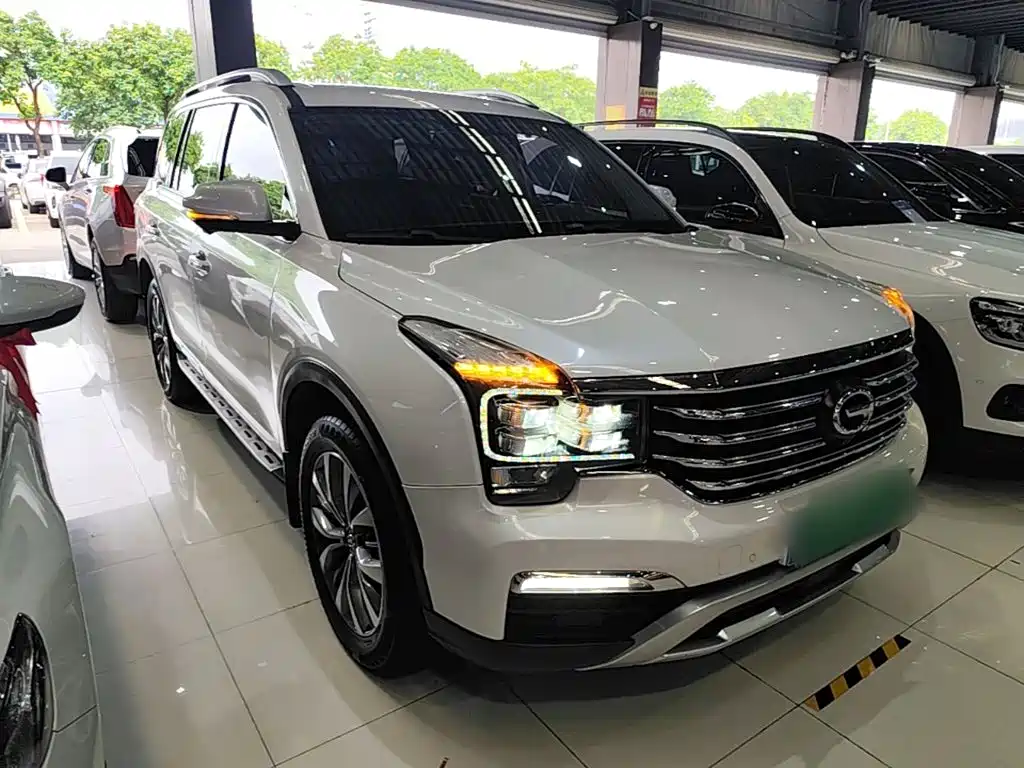 GAC Trumpchi GS8 2018 — фото 4