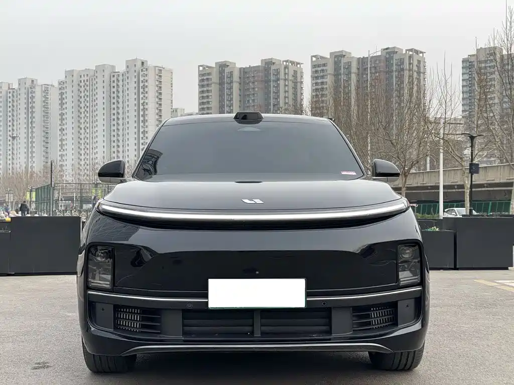 Li Auto Li L8 2024