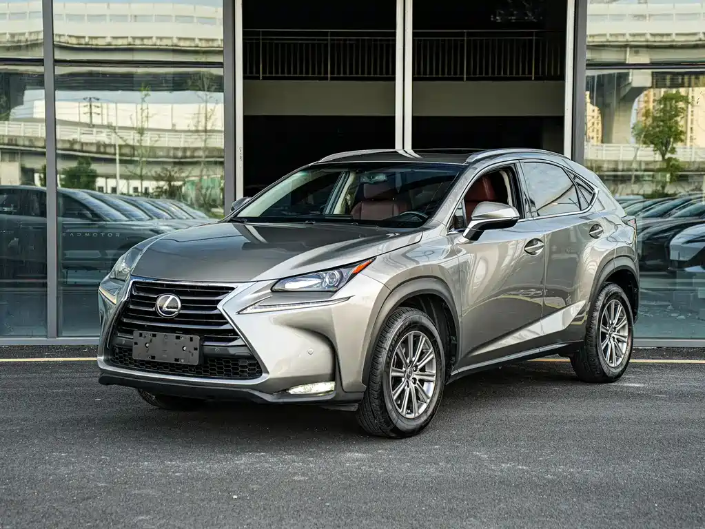 Lexus NX 2016 — фото 1