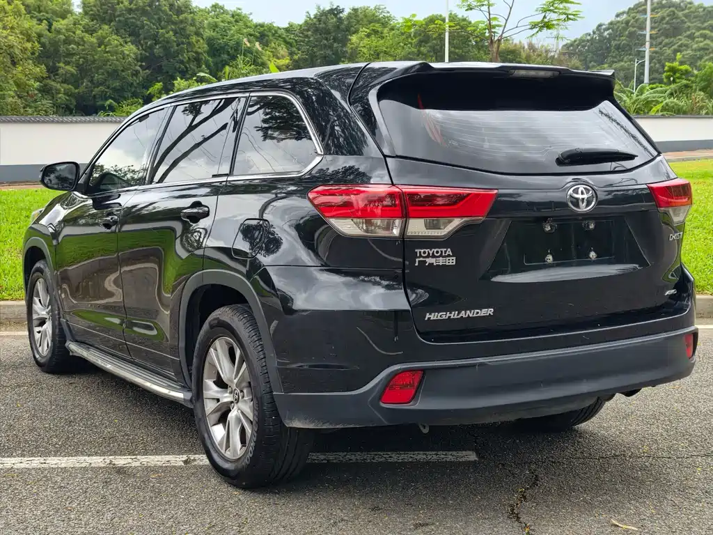 Toyota Highlander 2019 — фото 6