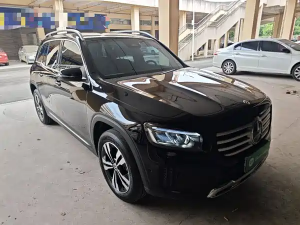 Mercedes-Benz GLB 2024