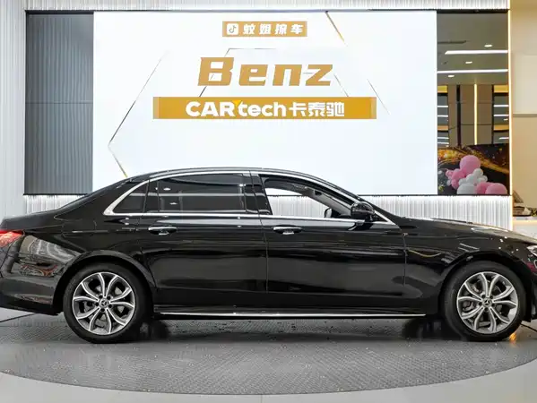 Mercedes-Benz E-Class 2022
